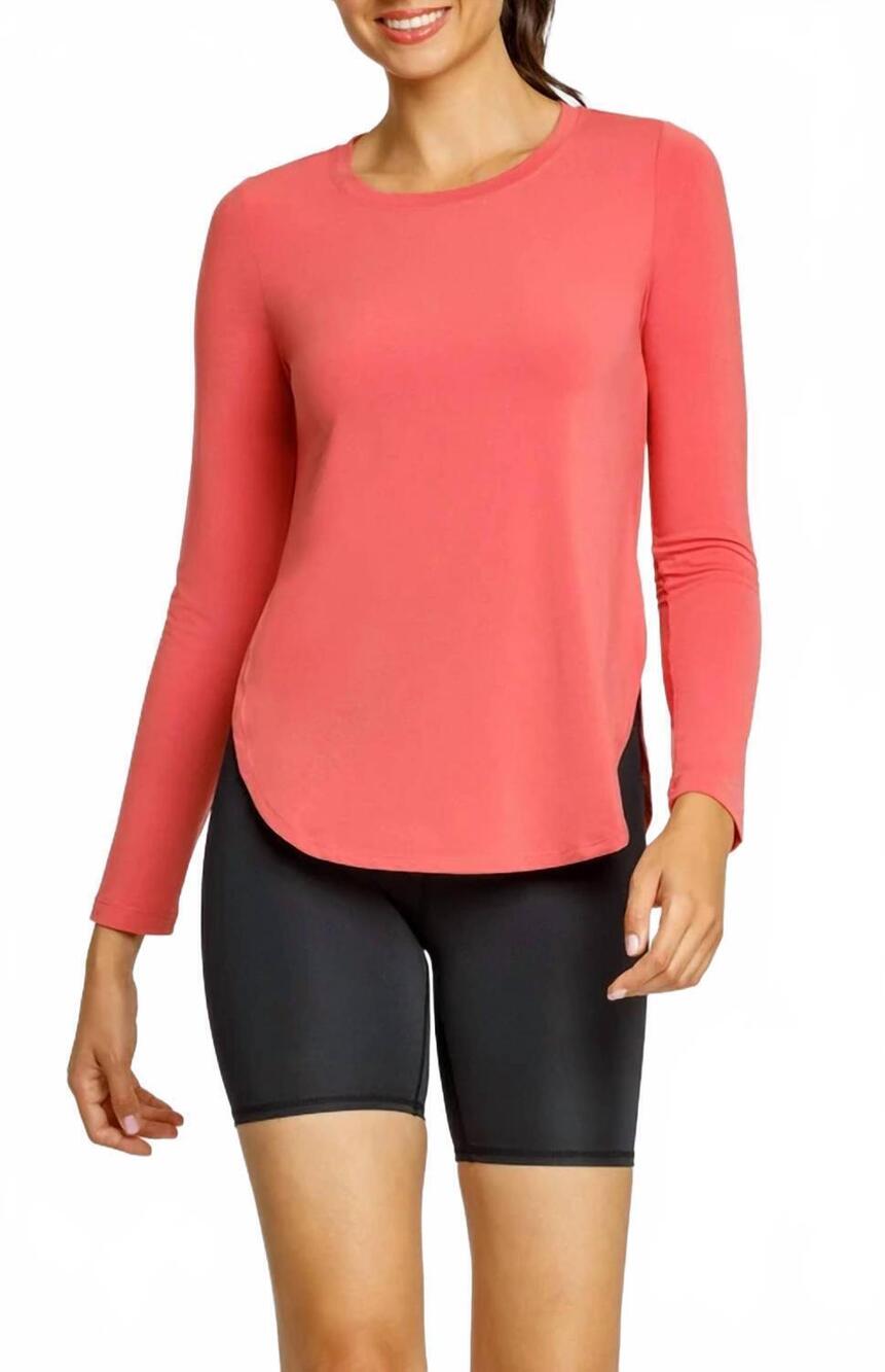NEW TAIL ACTIVEWEAR panem long sleeve curved hem top in cherry rose